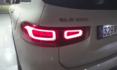 Mercedes-Benz GLB-Class 2023, 96793 км, за 18511.23 USD - фото 23