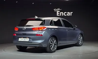Hyundai i30 2018, 100815 км, за 7553.86 USD