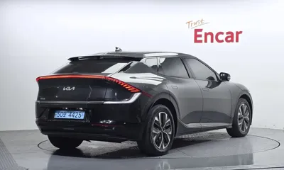 Kia EV6 2023, 114137 км, за 17067.09 USD