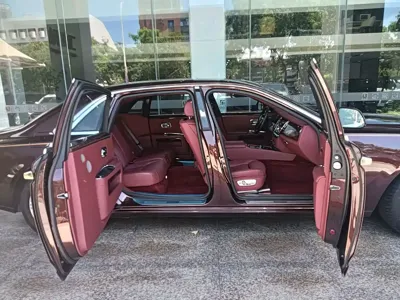 Rolls-Royce Ghost 2018, 58000 км, за 318318.44 USD - фото 6