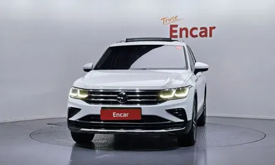 Volkswagen Tiguan 2022, 40174 км, за 29473.55 USD