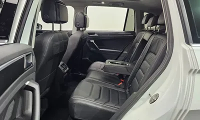 Volkswagen Tiguan 2022, 40174 км, за 29473.55 USD - фото 11