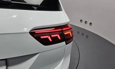 Volkswagen Tiguan 2022, 40174 км, за 29473.55 USD - фото 23