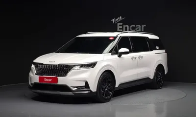 Kia Canival · 2023 год