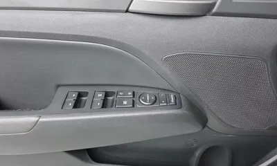 Hyundai Avante 2018, 139122 км, за 5616.12 USD - фото 12