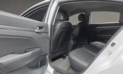 Hyundai Avante 2018, 139122 км, за 5616.12 USD - фото 18