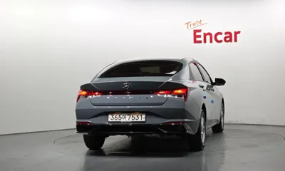 Hyundai Avante 2021, 22740 км, за 12307.09 USD