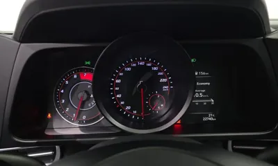 Hyundai Avante 2021, 22740 км, за 12307.09 USD - фото 8