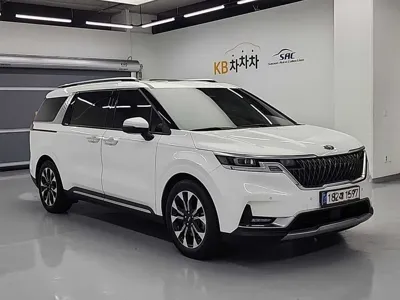 Kia Canival 2021, 140915 км, за 14246.69 USD
