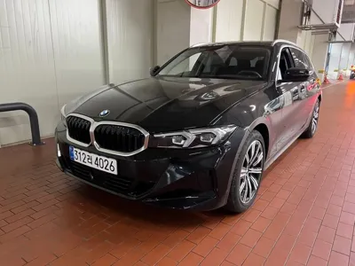 BMW 3-Series · 2025 год