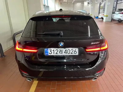 BMW 3-Series 2025, 8133 км, за 27361.58 USD