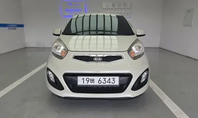 Kia Morning 2013, 163086 км, за 2034.92 USD