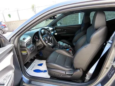 Hyundai Veloster 2019, 18796 км, за 15595.13 USD
