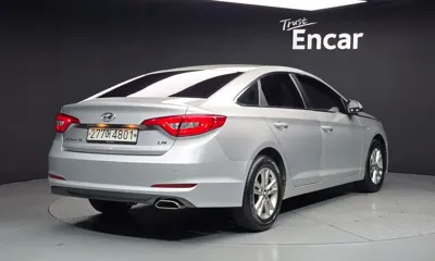 Hyundai Sonata 2016, 187446 км, за 3144.28 USD