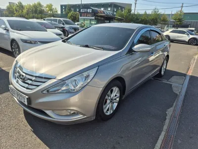 Hyundai Sonata 2010, 139024 км, за 1903.64 USD