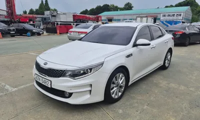Kia K5 · 2018 год