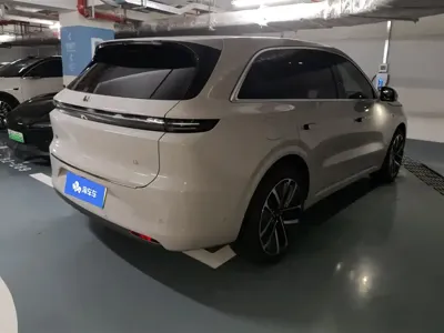 Li Auto Li L6 2025, 28300 км, за 27957.08 USD