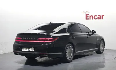 Genesis G90 2019, 174436 км, за 16279.38 USD