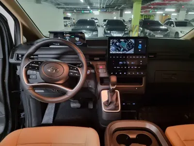 Hyundai Staria 2024, 11500 км, за 19364.58 USD - фото 6