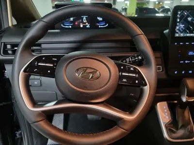 Hyundai Staria 2024, 11500 км, за 19364.58 USD - фото 7