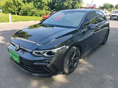 Volkswagen Golf 2021, 111400 км, за 11635.41 USD