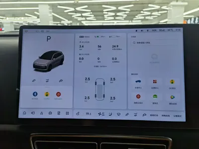 Li Auto Li L6 2024, 51000 км, за 24793.79 USD