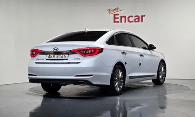 Hyundai Sonata 2017, 65104 км, за 8526.98 USD