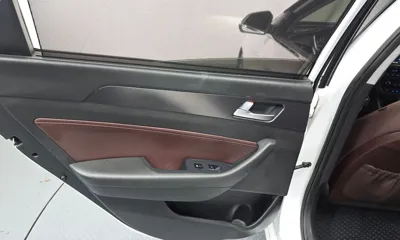 Hyundai Sonata 2017, 65104 км, за 8526.98 USD - фото 26
