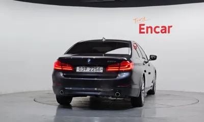 BMW 5-Series 2018, 100089 км, за 14370.85 USD