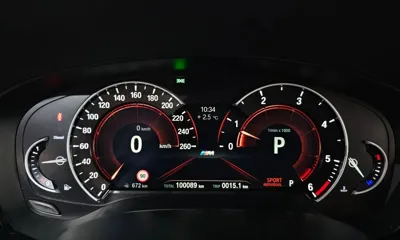 BMW 5-Series 2018, 100089 км, за 14370.85 USD - фото 8