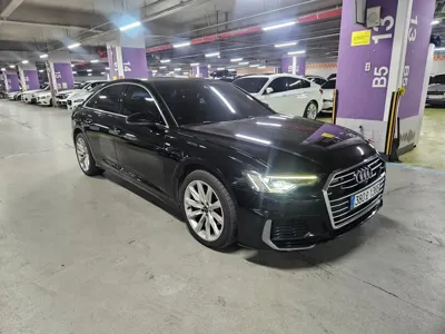 Audi A6 2020, 146572 км, за 17395.3 USD