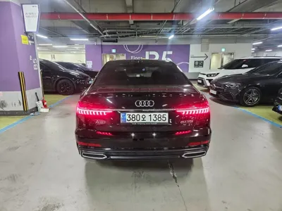 Audi A6 2020, 146572 км, за 17395.3 USD