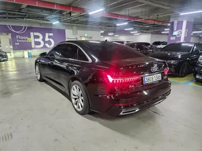 Audi A6 2020, 146572 км, за 17395.3 USD
