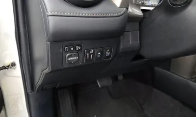 Toyota RAV4 2014, 87900 км, за 10510.32 USD - фото 16