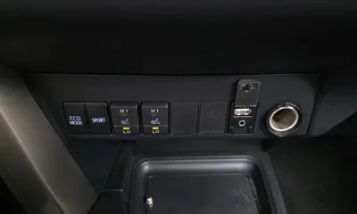 Toyota RAV4 2014, 87900 км, за 10510.32 USD - фото 18
