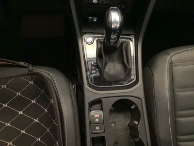 Volkswagen Touran 2022, 33000 км, за 18874 USD - фото 15