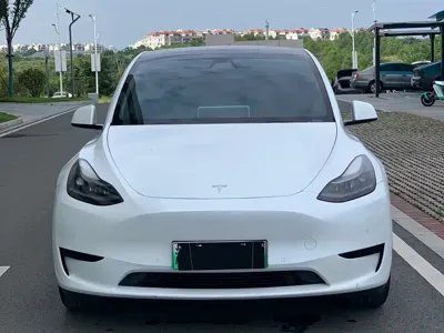 Tesla Model Y 2023, 60000 км, за 24278.52 USD