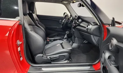 MINI Cooper 2018, 11202 км, за 8391.15 USD - фото 11