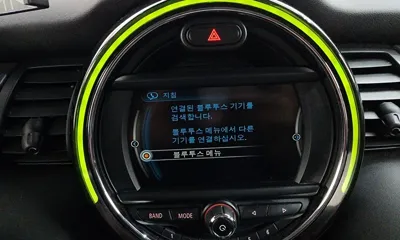 MINI Cooper 2018, 11202 км, за 8391.15 USD - фото 16