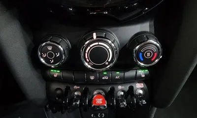 MINI Cooper 2018, 11202 км, за 8391.15 USD - фото 19