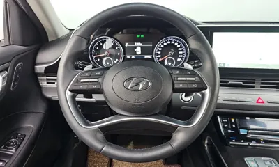 Hyundai Grandeur 2020, 21990 км, за 17178.72 USD - фото 14
