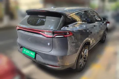 BYD Tang New Energy 2018, 118400 км, за 10570 USD