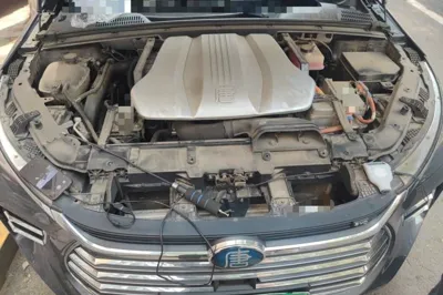 BYD Tang New Energy 2018, 118400 км, за 10570 USD - фото 17