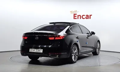 Kia K7 2019, 88571 км, за 9780.75 USD