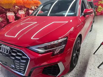 Audi A3 · 2022 год