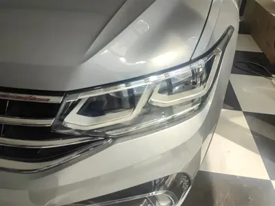 Volkswagen 途观L插电混动 2021, 54600 км, за 14893.8 USD