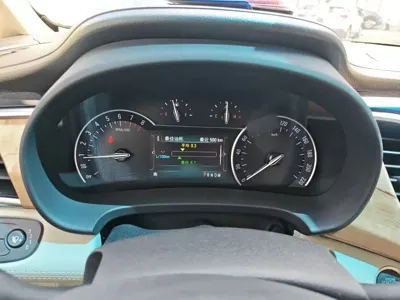 Buick GL8 2019, 129700 км, за 14879.2 USD