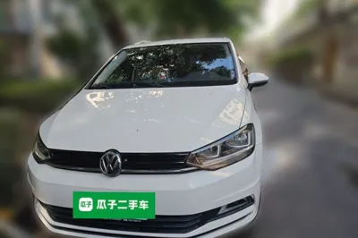 Volkswagen Touran 2016, 42500 км, за 10910 USD - фото 2