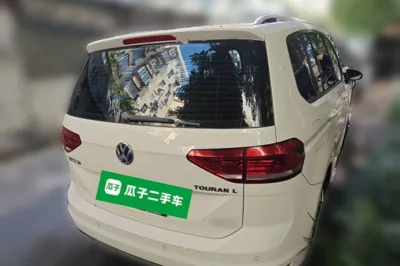 Volkswagen Touran 2016, 42500 км, за 10910 USD - фото 6
