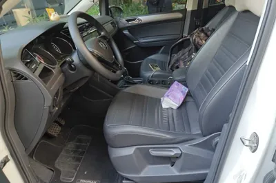Volkswagen Touran 2016, 42500 км, за 10910 USD - фото 14